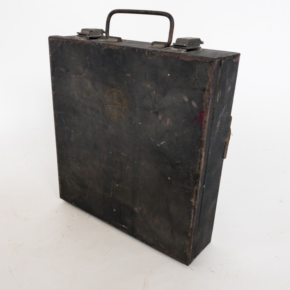 Vintage MSA First Aid Kit Metal Mine Safety Appliances 24 Unit Type D USA Comple
